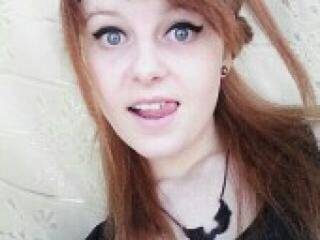 Ερωτική συνομιλία μέσω βίντεο evochkaa