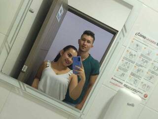 Ερωτική συνομιλία μέσω βίντεο explosivecpl7