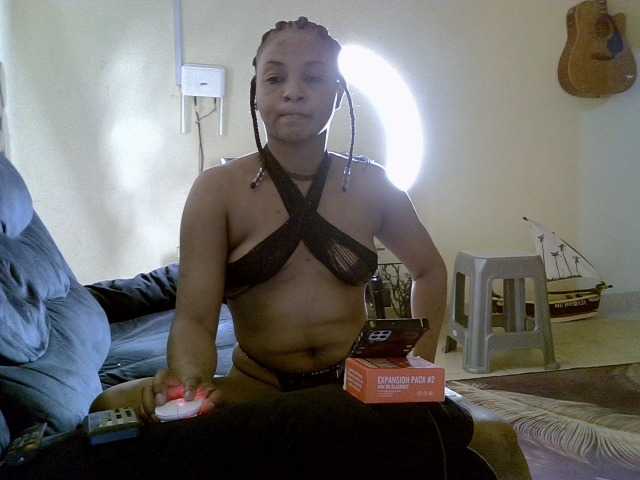 Εκπομπές οθόνης Faizzah-1