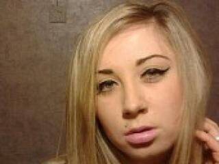 Ερωτική συνομιλία μέσω βίντεο fanialla