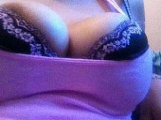 Ερωτική συνομιλία μέσω βίντεο fantasizes