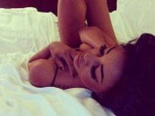 Ερωτική συνομιλία μέσω βίντεο fatalbeaut