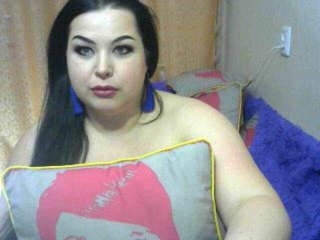 Εκπομπές οθόνης MayamiHot