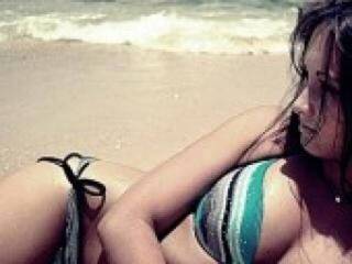 Ερωτική συνομιλία μέσω βίντεο fierygirlss