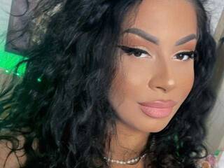 Ερωτική συνομιλία μέσω βίντεο FinDomCardi