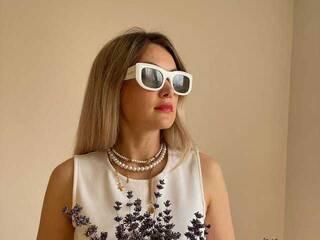 Ερωτική συνομιλία μέσω βίντεο Fiona2019