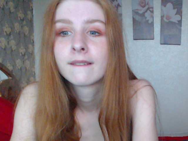 Φωτογραφίες FireShoWw friendly redhead girl searching for u! #sexy #redhair #young #cute #natural #hot #sweet #shaved #funny #friendly #horny #ass #pussy #toys #smile #new #smart