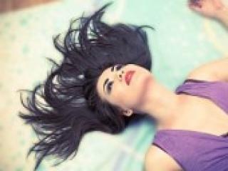 Ερωτική συνομιλία μέσω βίντεο flavya