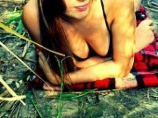 Ερωτική συνομιλία μέσω βίντεο floriiidaaa