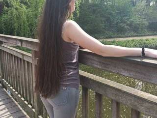 Ερωτική συνομιλία μέσω βίντεο FluffyHot