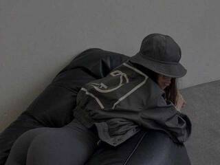 Ερωτική συνομιλία μέσω βίντεο FlyWet