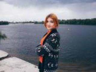 Ερωτική συνομιλία μέσω βίντεο foxylii