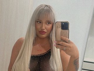 Ερωτική συνομιλία μέσω βίντεο FranciiFr99