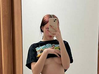 Ερωτική συνομιλία μέσω βίντεο FreakinBok