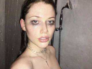 Ερωτική συνομιλία μέσω βίντεο annafreud