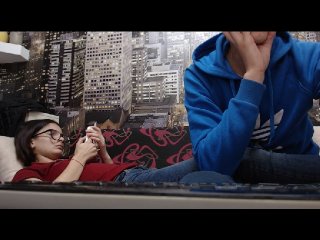 Εκπομπές οθόνης FunkyCouple69