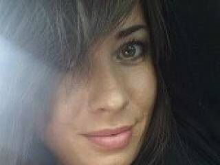 Ερωτική συνομιλία μέσω βίντεο geryana