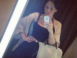 Ερωτική συνομιλία μέσω βίντεο ggiilza