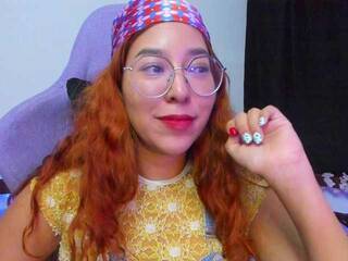 Ερωτική συνομιλία μέσω βίντεο Gigimoon