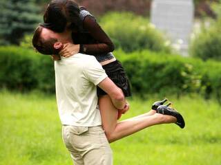 Ερωτική συνομιλία μέσω βίντεο Gingerly2