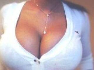 Ερωτική συνομιλία μέσω βίντεο glamurka