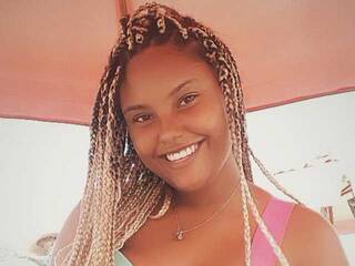 Ερωτική συνομιλία μέσω βίντεο GloriaBlack