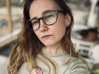 Ερωτική συνομιλία μέσω βίντεο glossybabe