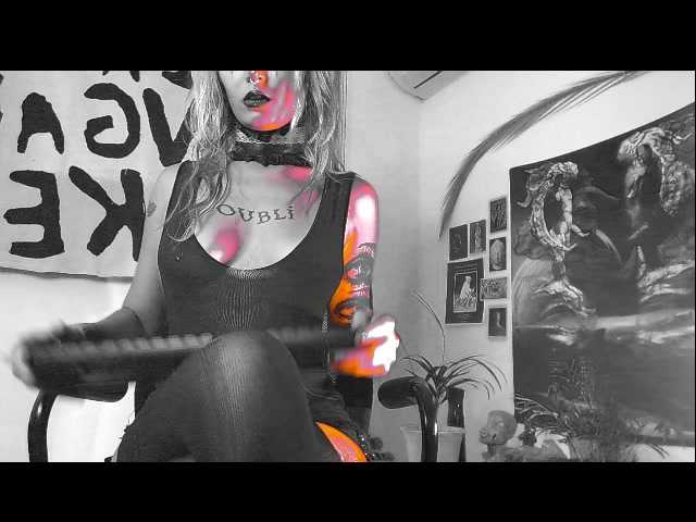 Εκπομπές οθόνης god-x-girl