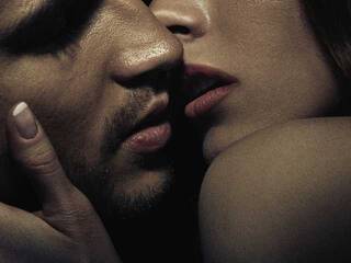 Ερωτική συνομιλία μέσω βίντεο SunKissss