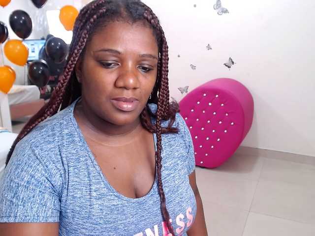 Εκπομπές οθόνης HanaBoobs