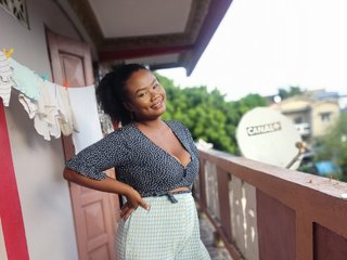 Ερωτική συνομιλία μέσω βίντεο Hanaia1