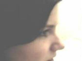 Ερωτική συνομιλία μέσω βίντεο haneypeengv