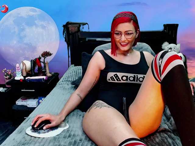 Φωτογραφίες Hanna-Luna Welcome to my room, enjoy it with me: menu tips All neked 195tks, Lush control for 30 minutes 999tks, Show feet 30 tks, Show pussy 100tks, Show boobs 95tks, Fingers pussy 200tks, Dildo pussy 300tks, Squirt 380tks, Doggy style 55tks, Anal 600tks, C2c 50tk