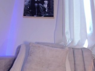 Ερωτική συνομιλία μέσω βίντεο HannahDavis