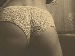 Ερωτική συνομιλία μέσω βίντεο hanny77