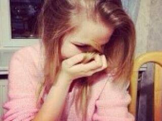 Ερωτική συνομιλία μέσω βίντεο happybarbie