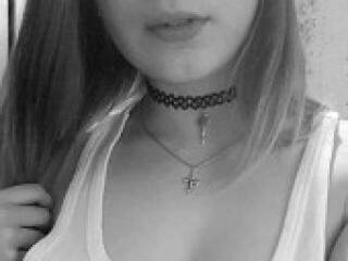 Ερωτική συνομιλία μέσω βίντεο harleymyr