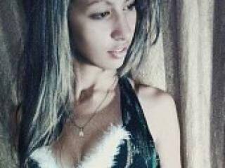 Ερωτική συνομιλία μέσω βίντεο hatusik