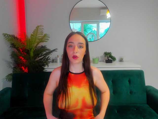 Εκπομπές οθόνης hazel-lovee
