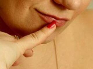 Ερωτική συνομιλία μέσω βίντεο helensexx