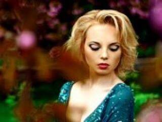 Ερωτική συνομιλία μέσω βίντεο hellcat172