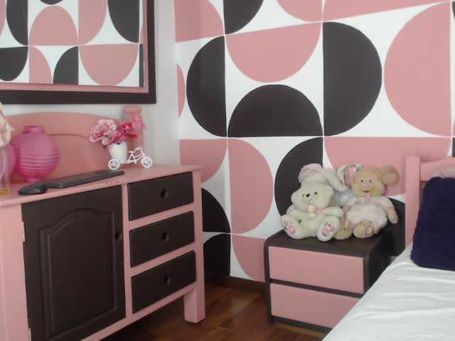 Εκπομπές οθόνης hellen-kindly