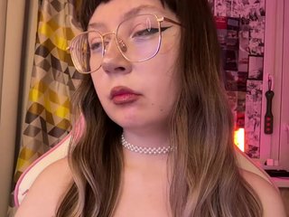 Ερωτική συνομιλία μέσω βίντεο henby_streams