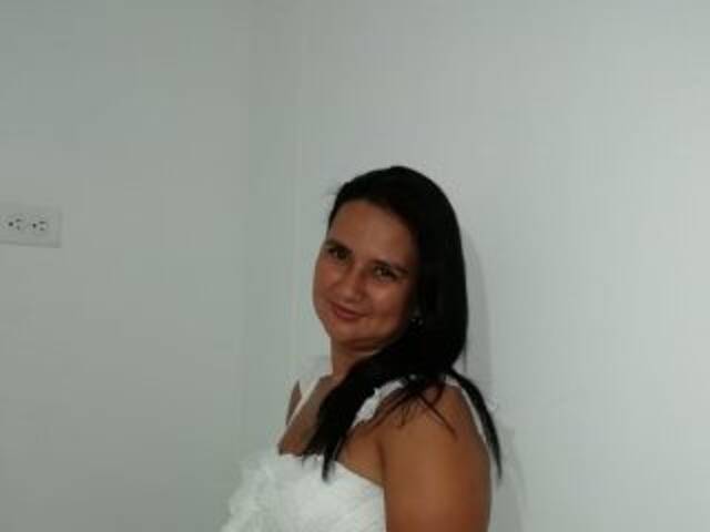 Φωτογραφία του προφίλ hilarysex1