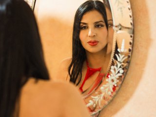 Ερωτική συνομιλία μέσω βίντεο holly-marlow