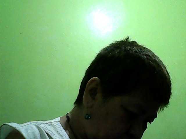 Εκπομπές οθόνης HornyGranny