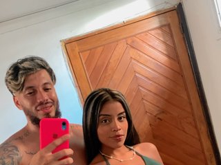 Ερωτική συνομιλία μέσω βίντεο Hornycouple18