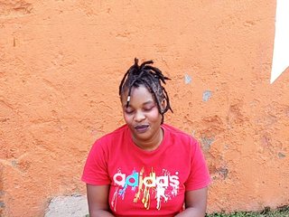 Ερωτική συνομιλία μέσω βίντεο Hot-ayana