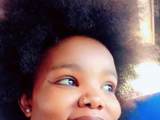 Ερωτική συνομιλία μέσω βίντεο HotAFQueen