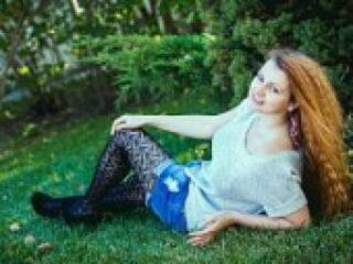 Ερωτική συνομιλία μέσω βίντεο hotchika77